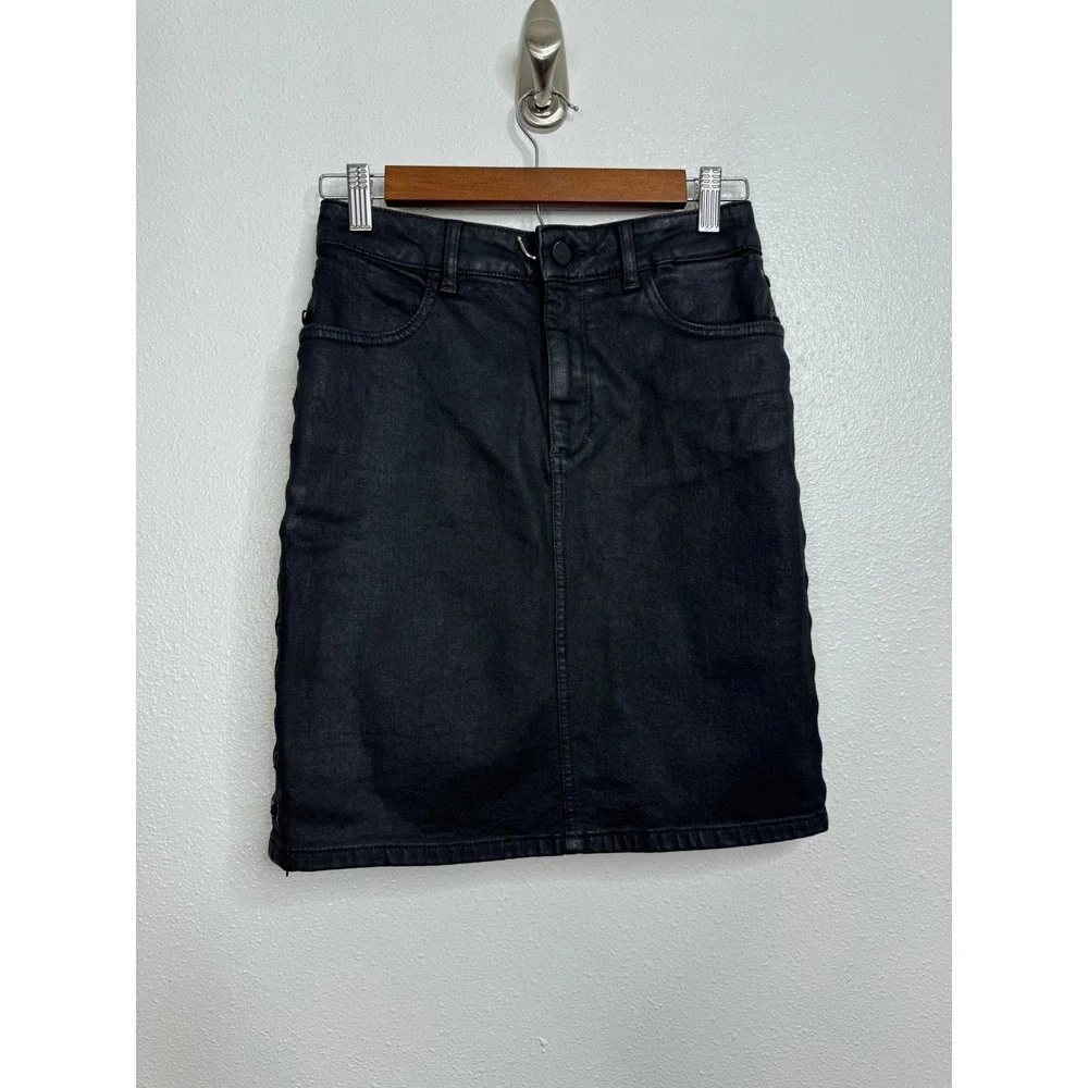 DL1961 Sandra Skirt Night Shine Black Coated Denim Lace Up Side‎ Mini Skirt M